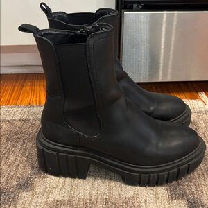 Wild Fable Black Ankle Boots
